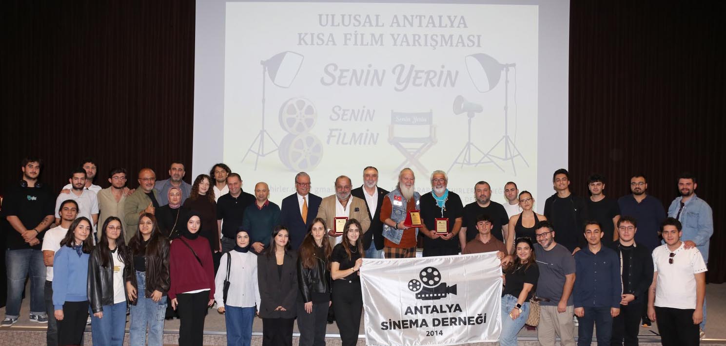 A K D E N I Z U N I V E R S I T E S I N D E S I N E M A S O Y L E S I S 1027757 304967