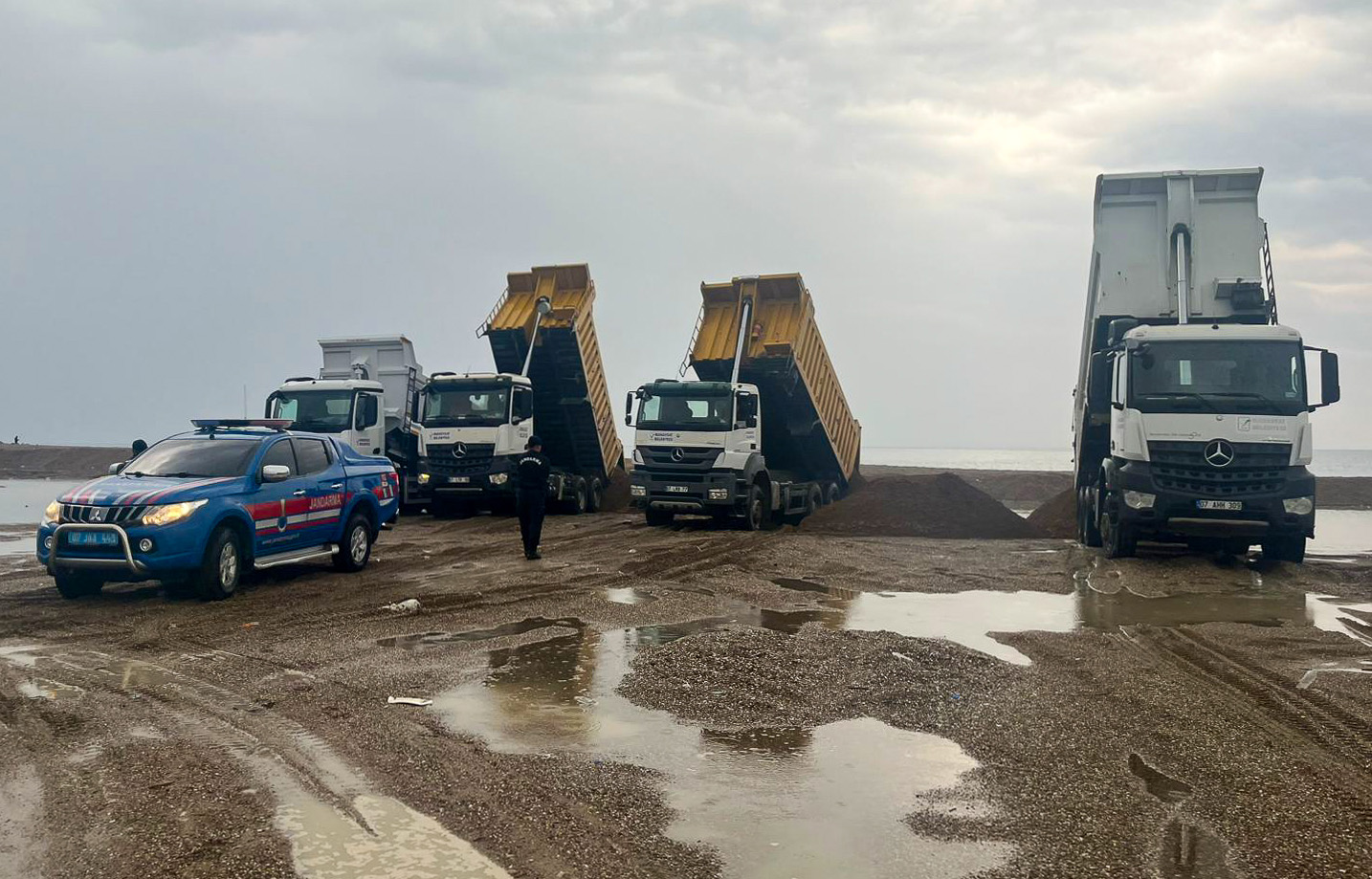 C A L I N A N 50 K A M Y O N K U M S A H I L D E D E V C U K U R 1032239 306298