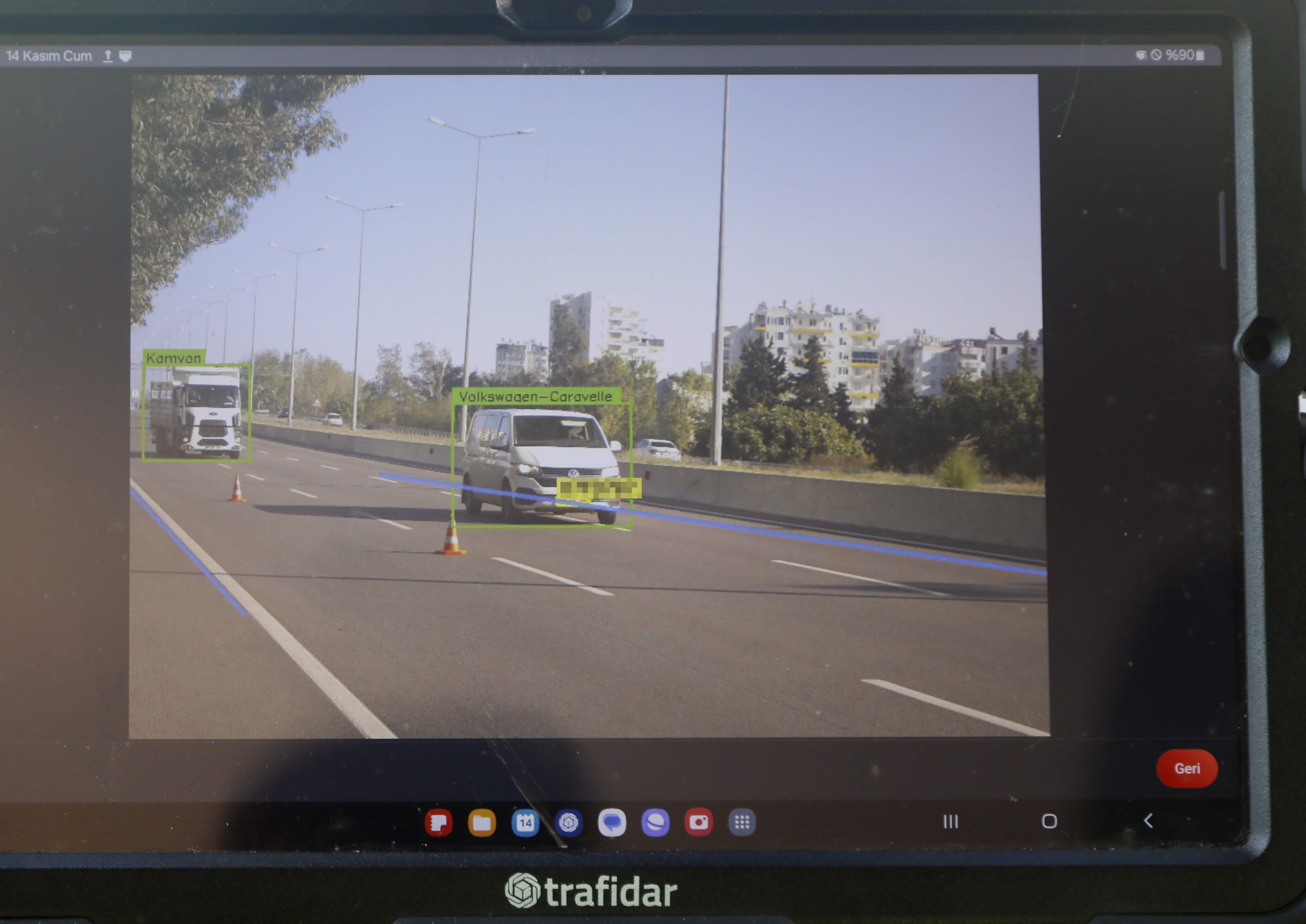 Y A P A Y Z E K A L I R A D A R S I S T E M I Y L E 4 S E R I T T E 1020181 302721