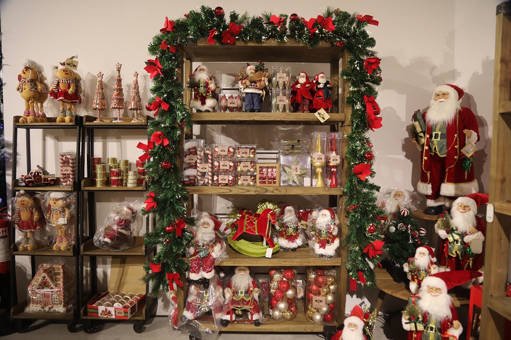 B U Y U K B O Y F I G U R L E R Y I L B A S I D E K O R A S Y O N U N 1059210 314347