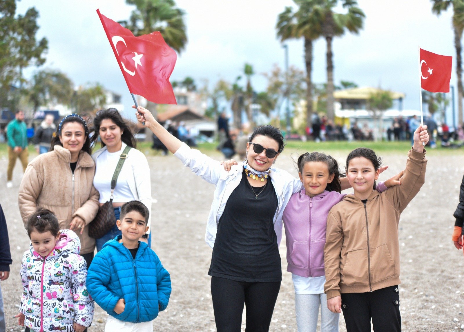 S O L O T U R K T E N A N T A L Y A D A N E F E S K E S E N G O S T 1275556 379581