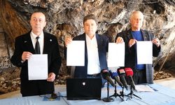 İYİ Parti Antalya'da deprem: Yönetim kurulunda 6 kişi istifa etti