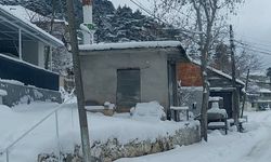 Antalya'nın yüksek kesimlerinde kar yağışı etkili oluyor