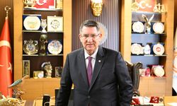 “Zincir marketler 20 metre arayla açılıyor, esnafı bitiriyor”