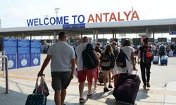 Antalya'ya hava yoluyla gelen turist sayısı 10 milyon 600 bini aştı