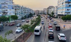 Antalya motorlu kara taşıtı sayısında 1,5 milyonu aştı