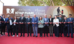 Antalya Kitap Fuarı 14. kez kapılarını açtı