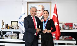 Başkan Uysal’dan şampiyona tebrik