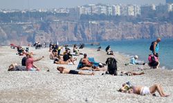 Antalya'ya yaz erken geldi