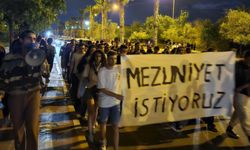 Mezuniyet krizine ara formül: Toplu değil, fakülte bazlı tören