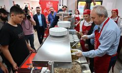 Kocagöz'den öğrencilere bol kepçe lokantası