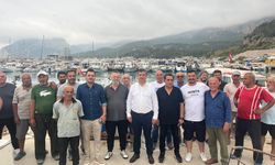 CHP Milletvekili Cavit Arı'dan kayyıma değil, balıkçıya barınak olsun mesajı