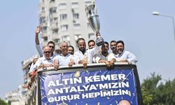 Okulu Antalya’da coşkuyla karşılandı