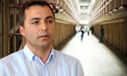 Kara'dan parti üyeliğinin askıya alınmasına sitem dolu mesaj
