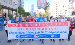 Antalya’da binlerce yurttaş bütçeye karşı meydandaydı