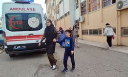 Antalya'da ilkokul'da yangın paniği: Çocuklar tahliye edildi