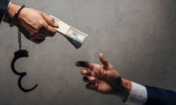 Yolsuzluk endeksi açıklandı: Türkiye hızla dibe sürükleniyor