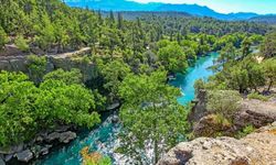 Antalya’nın milli parklarını yapılaşmaya açacak yasa geçti