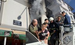 Antalya’da apartman yangını: 6 kişi mahsur kaldı, mahalleli ve itfaiye kurtardı