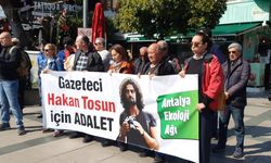 Attalos Meydanı’nda Hakan Tosun için adalet çağrısı: “Katilleri kimler koruyor?”