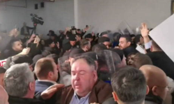 Bursa Büyükşehir Belediyesi AKP’ye geçti