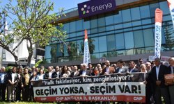 CHP'den Enerya önünde zam protestosu