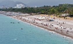 Antalya'da plajda 1 günün maliyeti 1500 TL