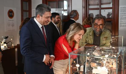 Kaleiçi'nde Mikrominyatür Müzesi açıldı