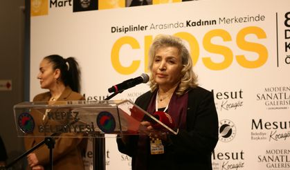 Dokumapark’ta üç nesil kadın sanatçı “CROSS” sergisinde buluştu