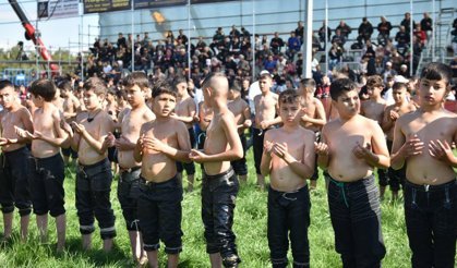 Kepez’de 12 yıl sonra 1007 pehlivan dualı çayırda buluştu