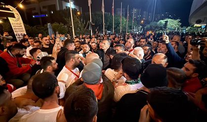 Antalyaspor küme düştü, taraftar tepkili