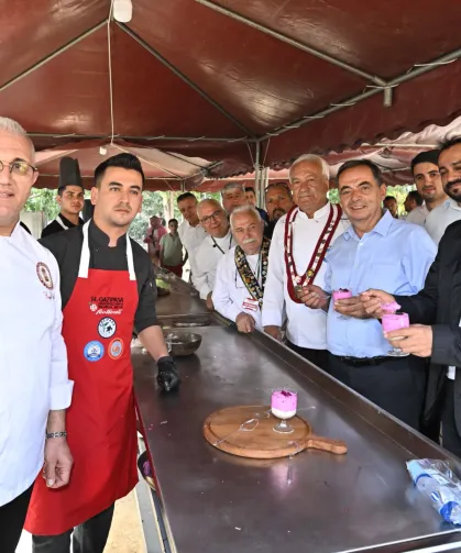 Başkan Uysal, memleketi Gazipaşa'da