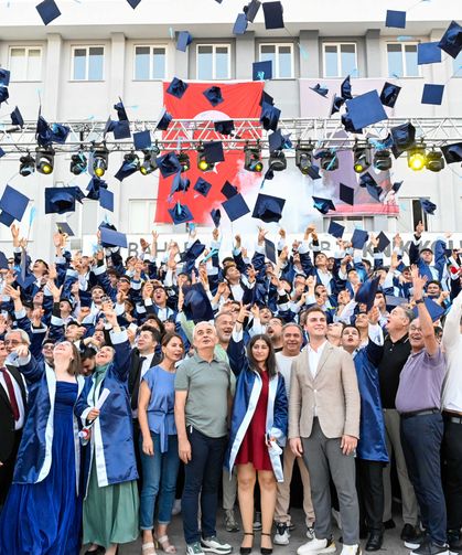 Ali Bahar AOSB Teknik Koleji'nde ilk mezuniyet