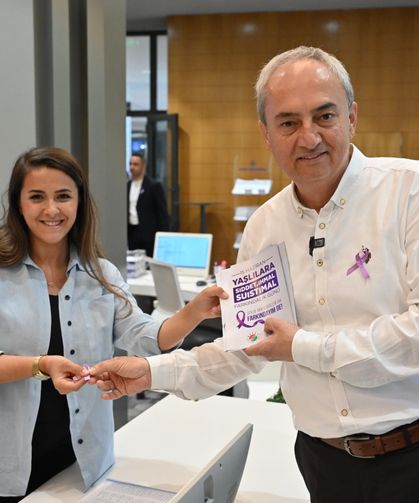 Yaşlı dostu Kepez’den mor kurdeleyle farkındalık mesajı