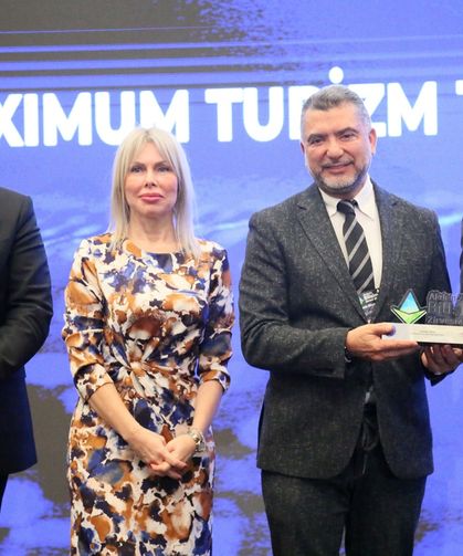 Akdeniz Bilişim Zirvesi Antalya’da başladı