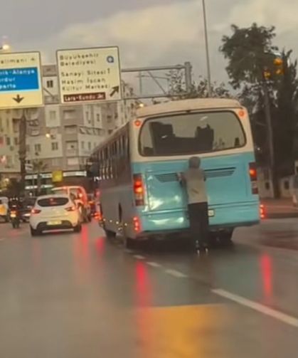 Antalya Valiliği ve Emniyete ‘patenli çocuk' çağrısı