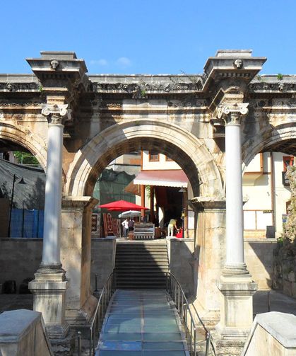 Antalya'da 'kültürel miras' buluşması