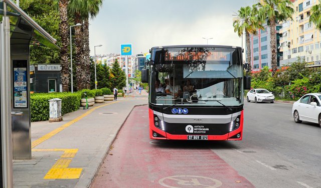 1 Mayıs'ta toplu ulaşım ücretsiz
