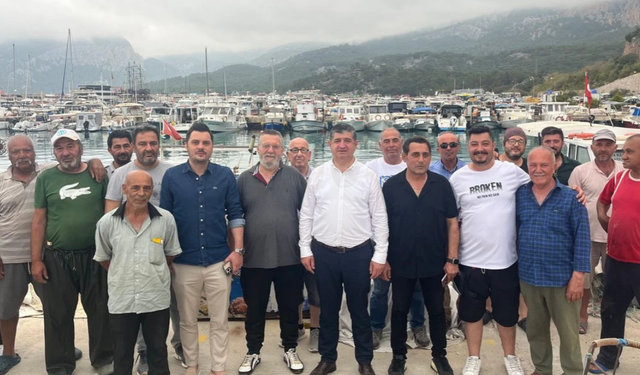 Arı, balıkçı barınağındaki kayyum sorununu Meclis'e taşıdı