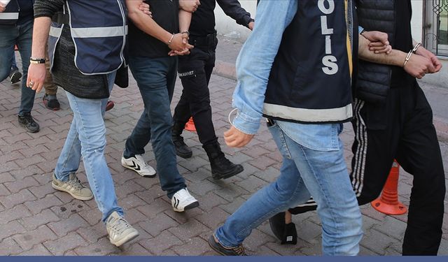 Avukat ek iş olarak torbacılığa mı soyundu?