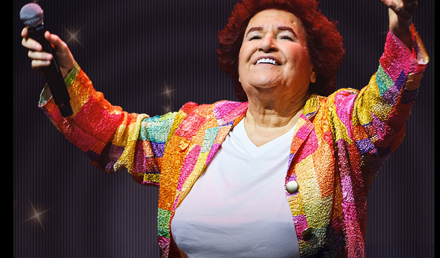 Antalya Açıkhava'dan bir efsane geçti