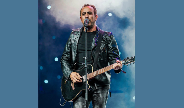 Kepez'de bayram Haluk Levent ile kutlandı