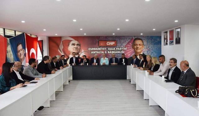 Başkan Uysal: “Muratpaşa, update edilmiş bir altı ok belediyesidir”