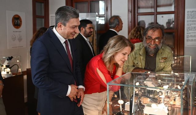 Kaleiçi'nde Mikrominyatür Müzesi açıldı
