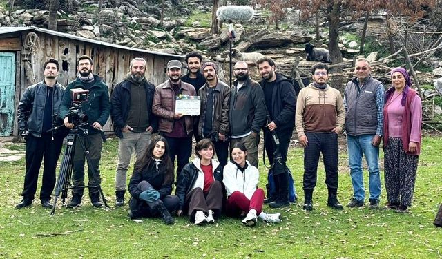 Genç sinemacılar Antalya’da kamera başında