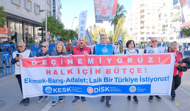 Antalya’da binlerce yurttaş bütçeye karşı meydandaydı