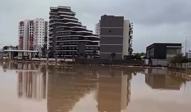 Altıntaş'ta lüks içinde altyapı yokluğu