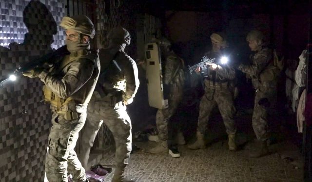 'Şafak 07 Huzur 01' operasyonu: 10 gözaltı