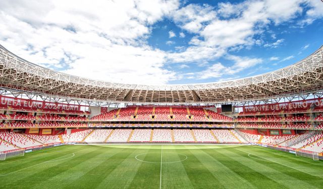 Antalyaspor-Fenerbahçe maçının bilet fiyatları belli oldu