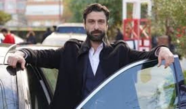 Aytek Şayan kimdir? Tanındığı Roller